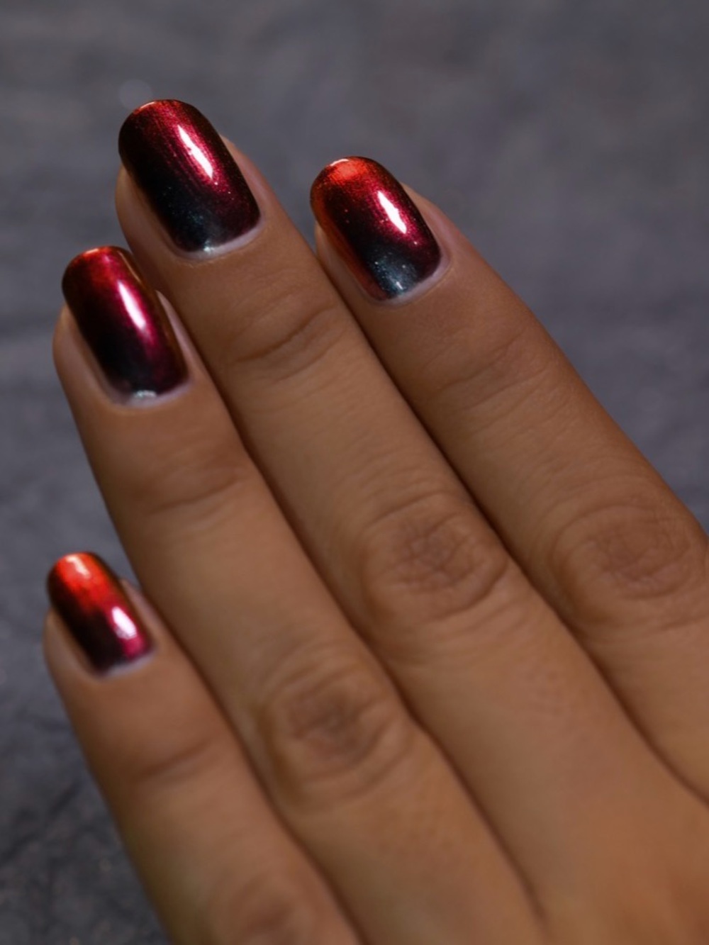 ILNP Boutique Nail Polish - Eclipse Black to Red Ultra Chrome - Picture 7 of 7